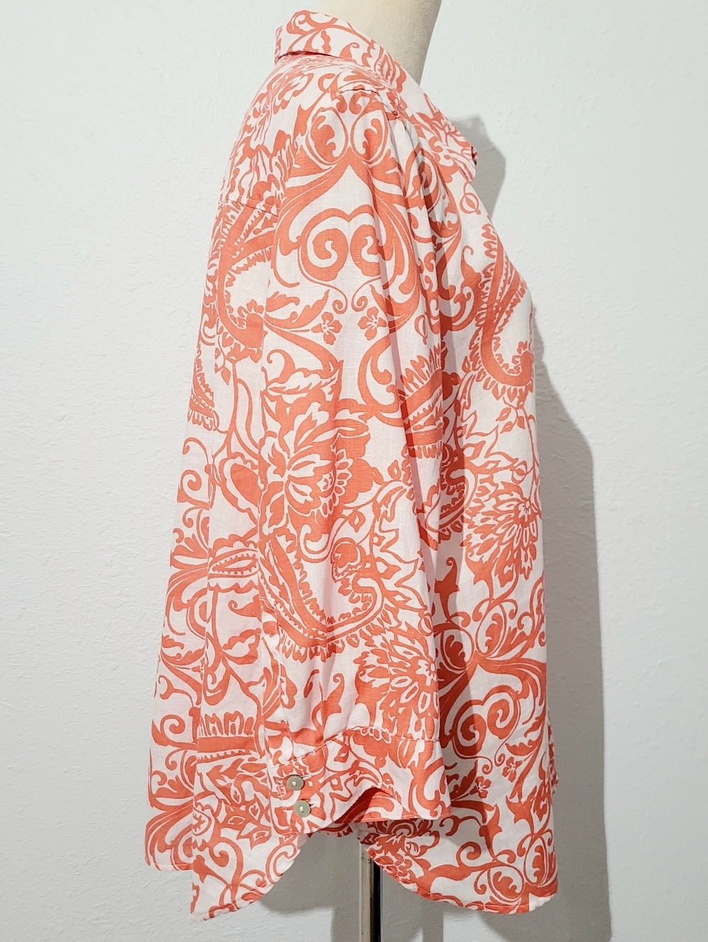 Chico’s 100% Linen Shirt Size 16 Orange White Paisley Button Front Top Classic - Picture 4 of 13